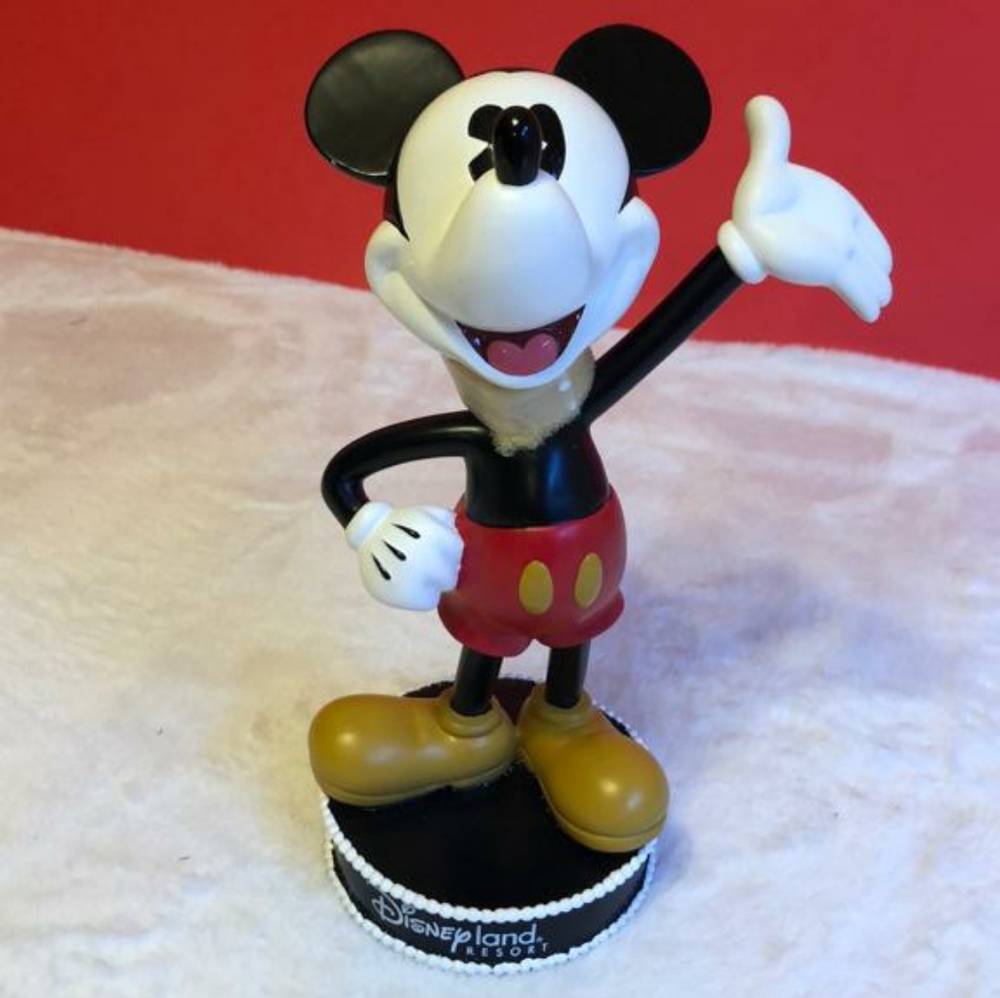 NWT Vintage Mickey Mouse Bobblehead